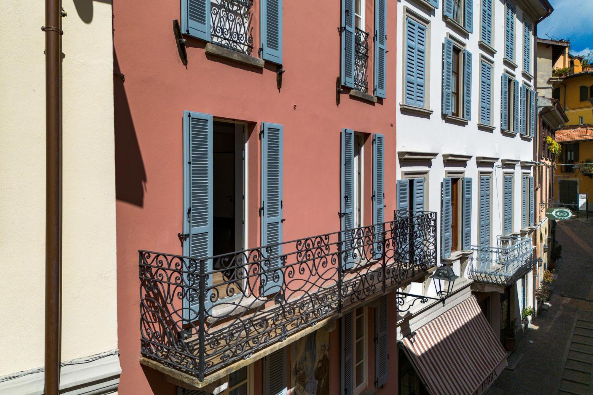 Piazza Del Lago Suites Menaggio Eksteriør bilde