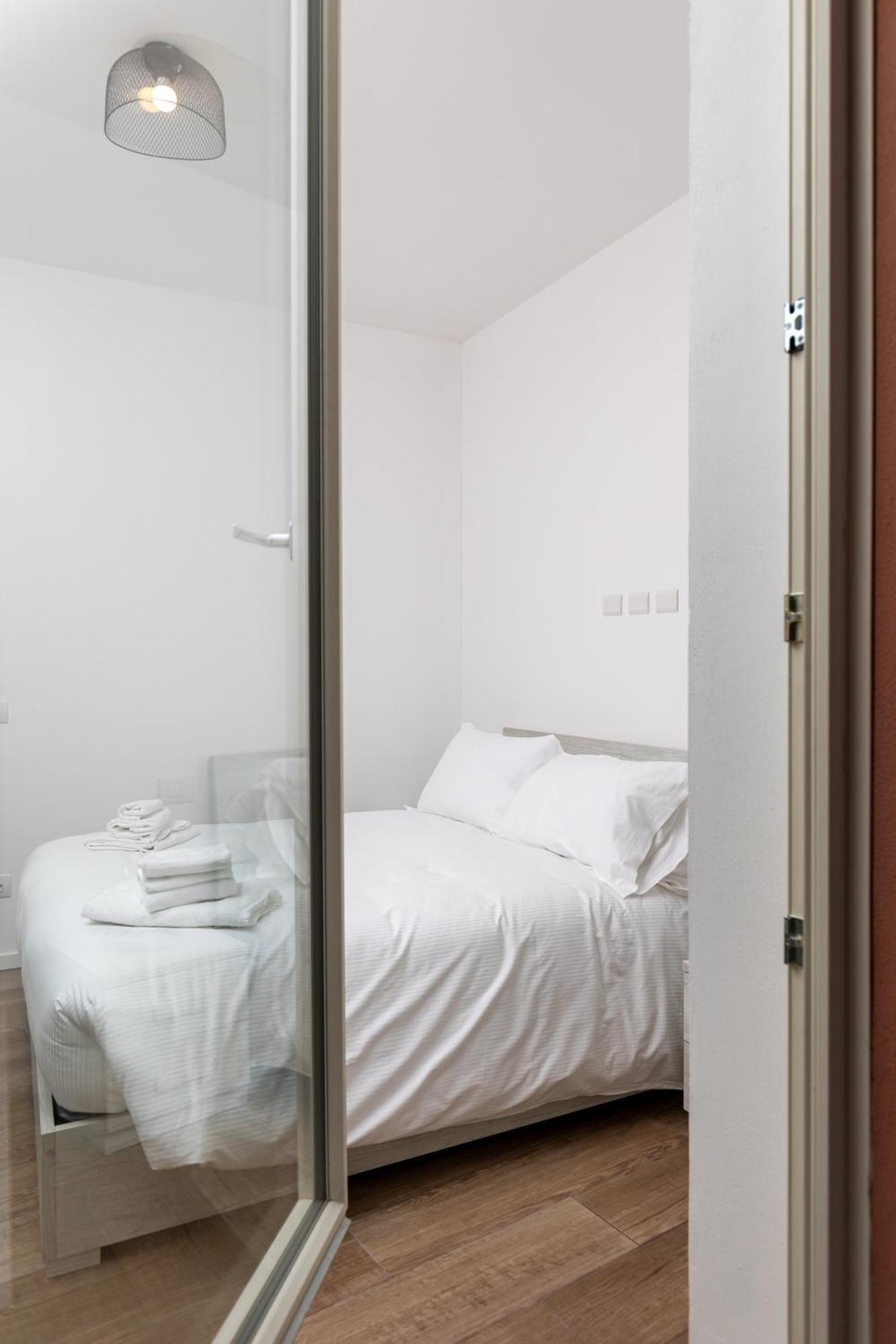 Piazza Del Lago Suites Menaggio Eksteriør bilde