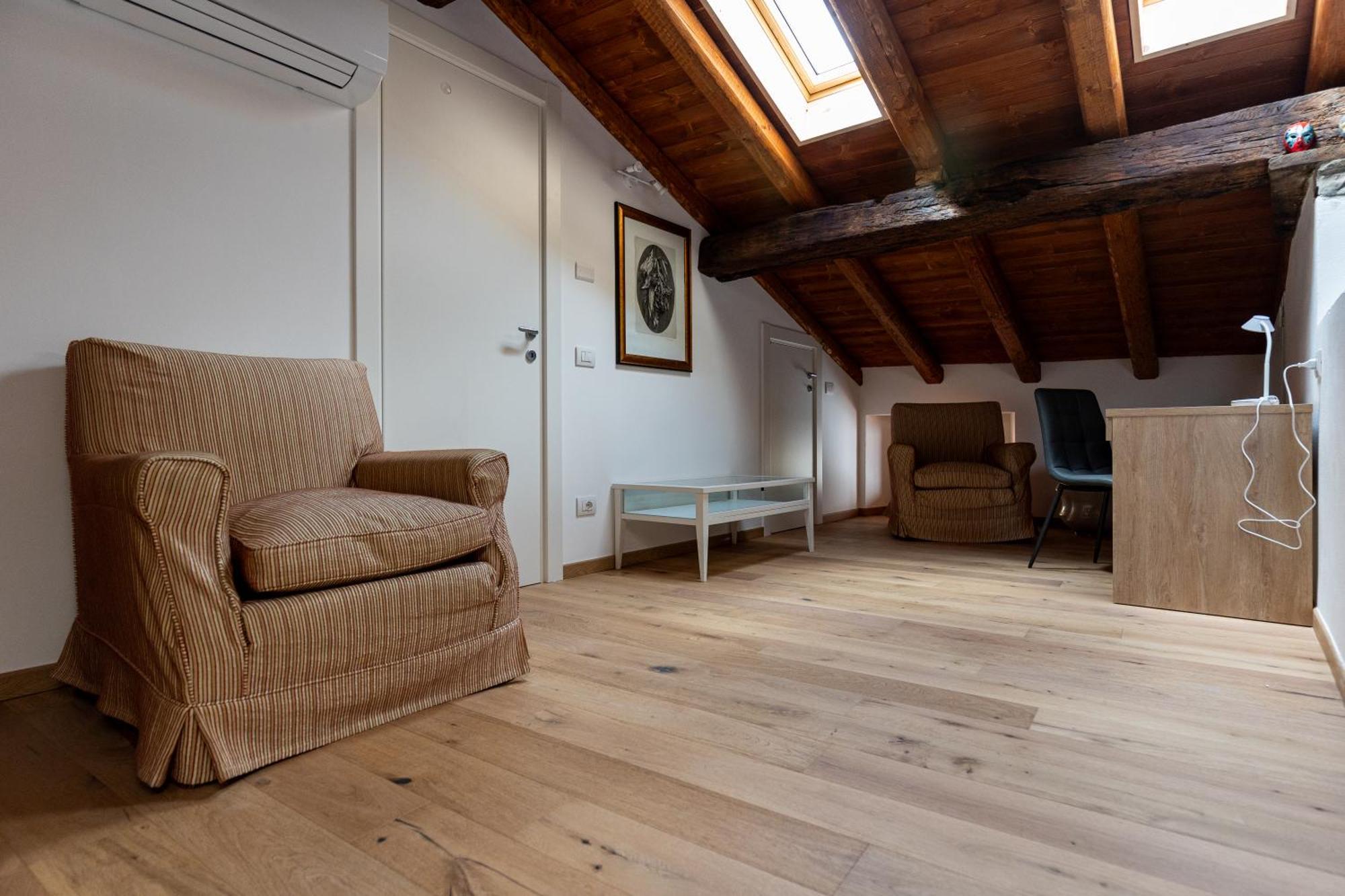 Piazza Del Lago Suites Menaggio Eksteriør bilde