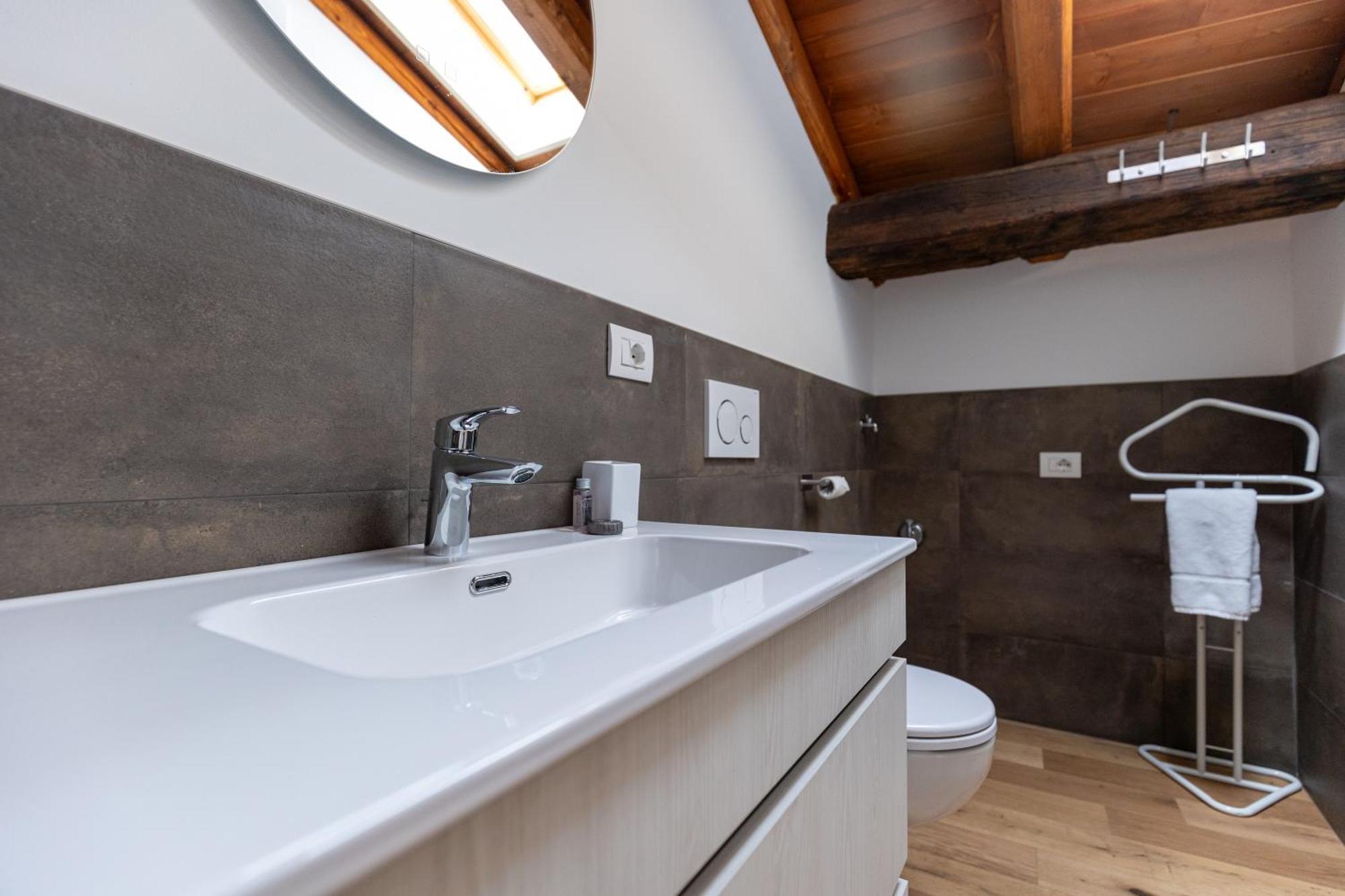 Piazza Del Lago Suites Menaggio Eksteriør bilde