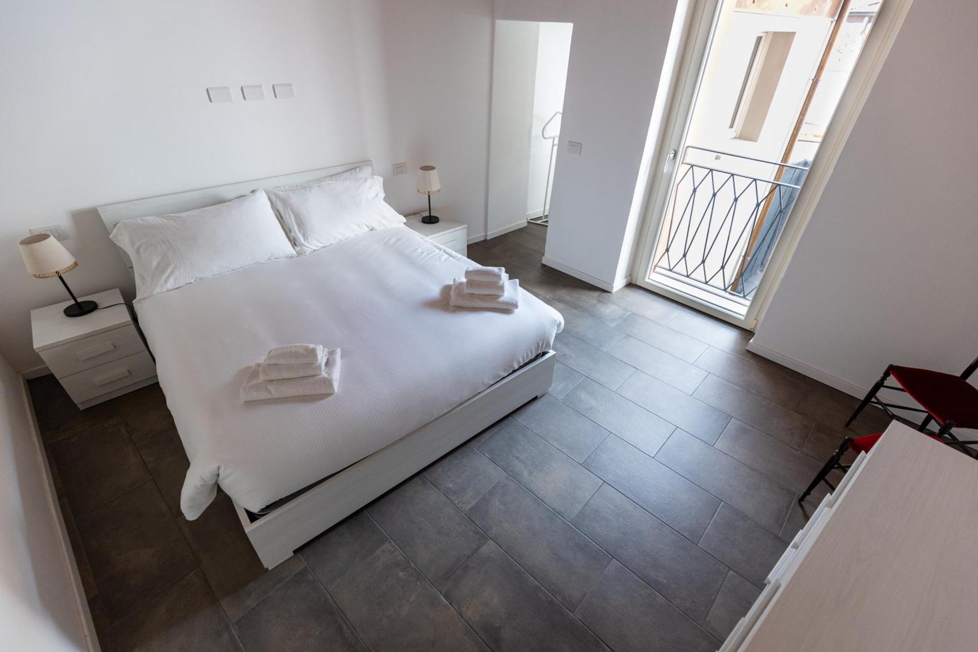 Piazza Del Lago Suites Menaggio Eksteriør bilde