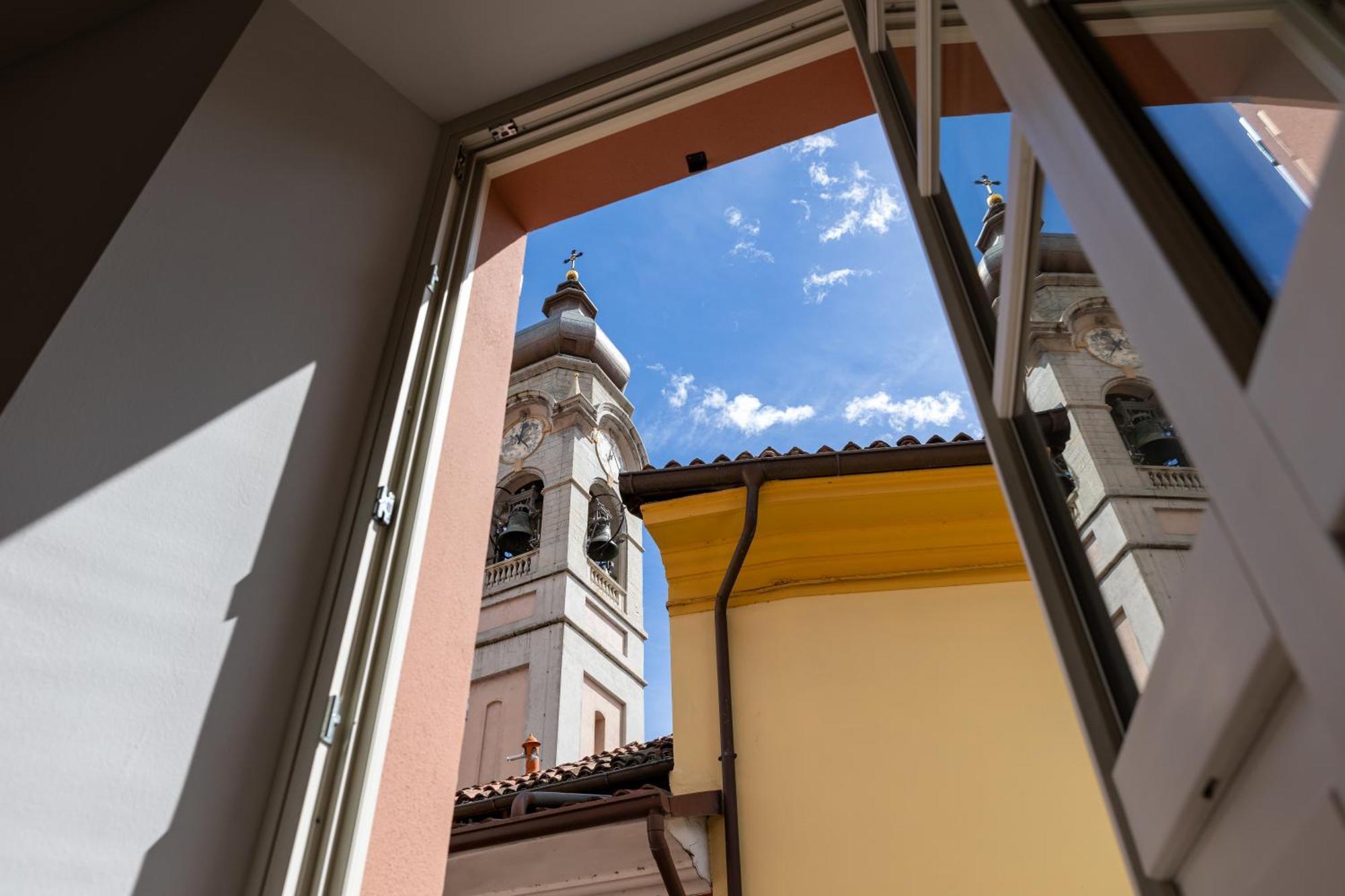 Piazza Del Lago Suites Menaggio Eksteriør bilde